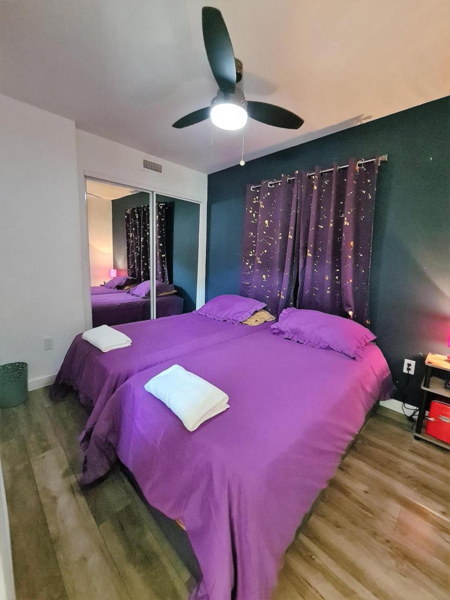 Kobe Bryant-themed 3 Bedroom With Hot Tub 10 Minutes From Rodeo Drive Casa de férias
